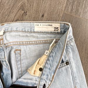 Rag & Bone boyfriend jeans!
